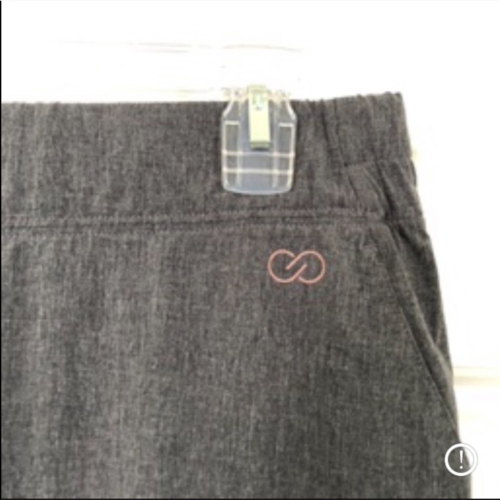 CALIA by Carrie Underwood Gray Joggers Pockets